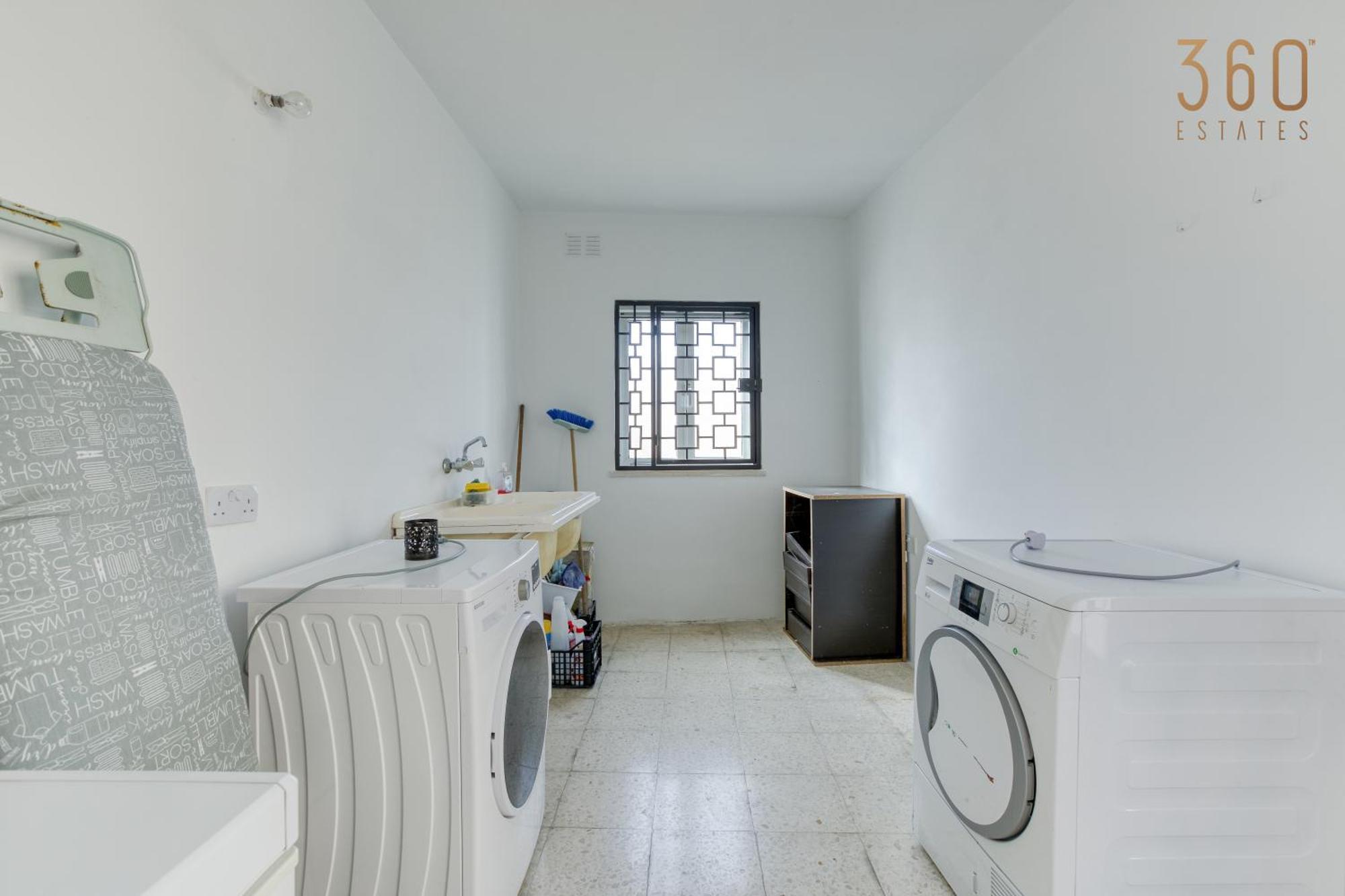 Spacious 4Br Home With Wine Cellar In Zebbug By 360 Estates Extérieur photo