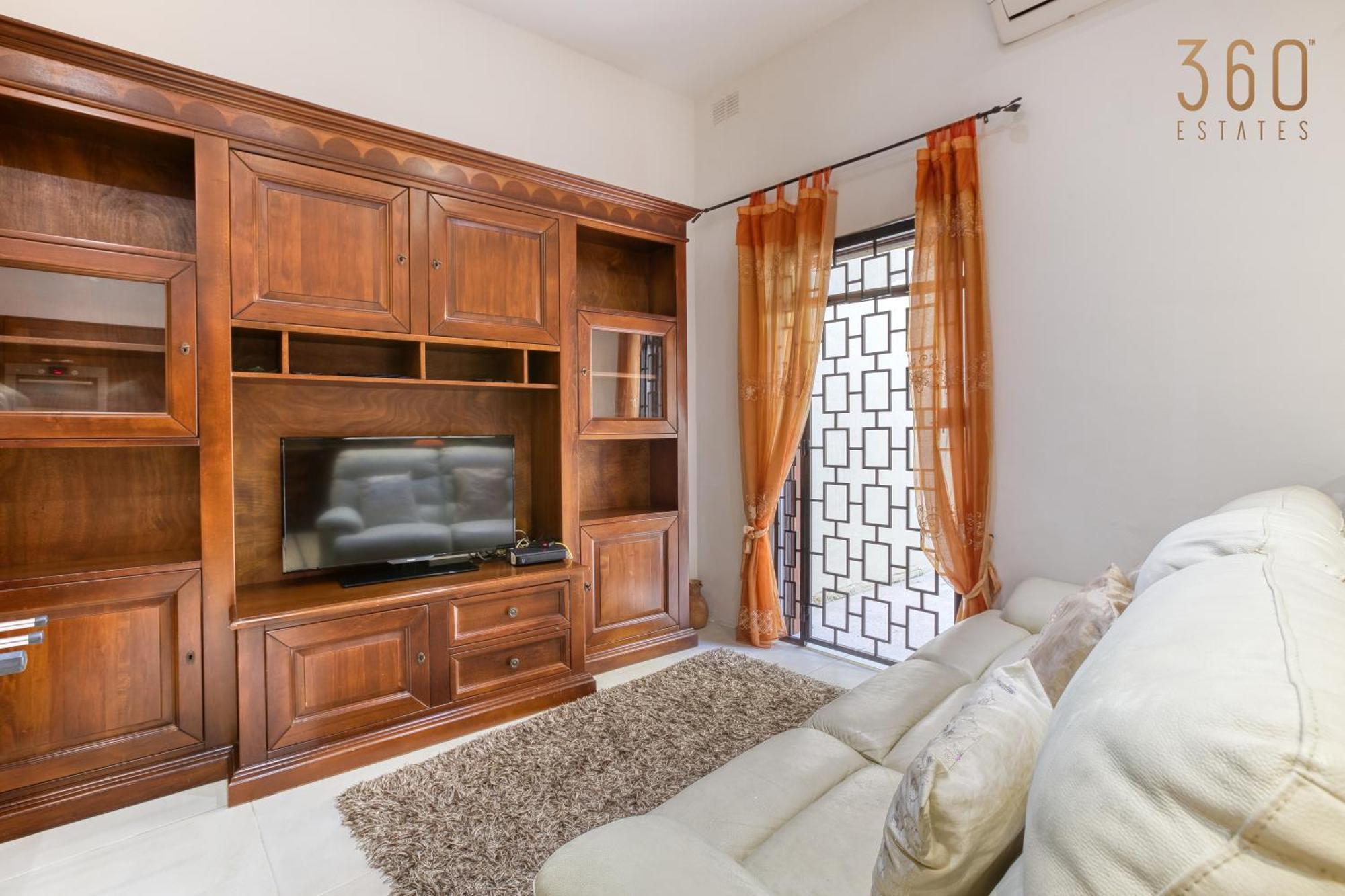 Spacious 4Br Home With Wine Cellar In Zebbug By 360 Estates Extérieur photo