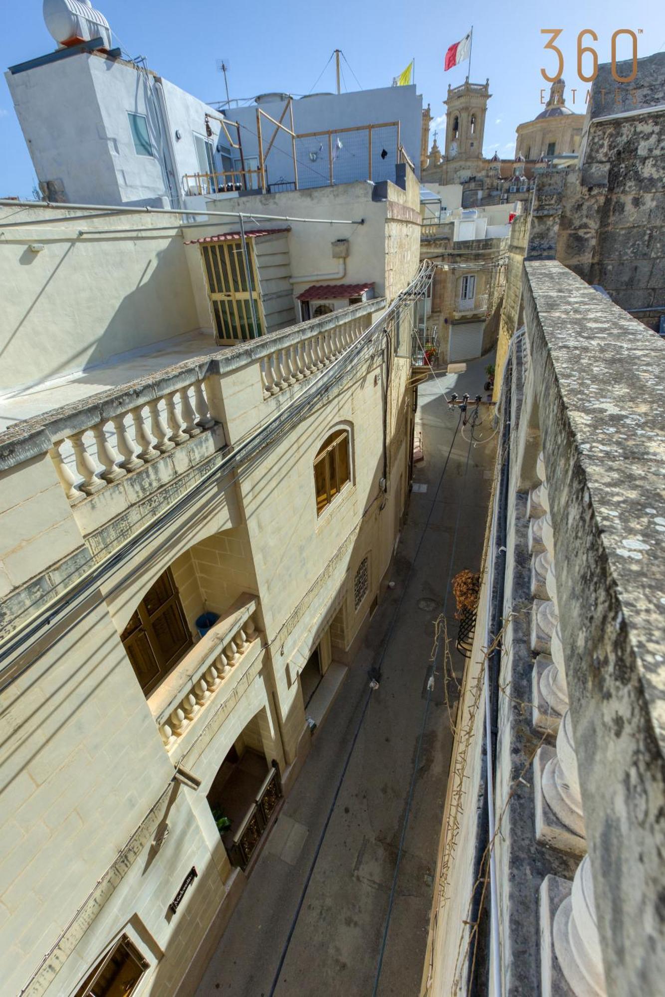 Spacious 4Br Home With Wine Cellar In Zebbug By 360 Estates Extérieur photo