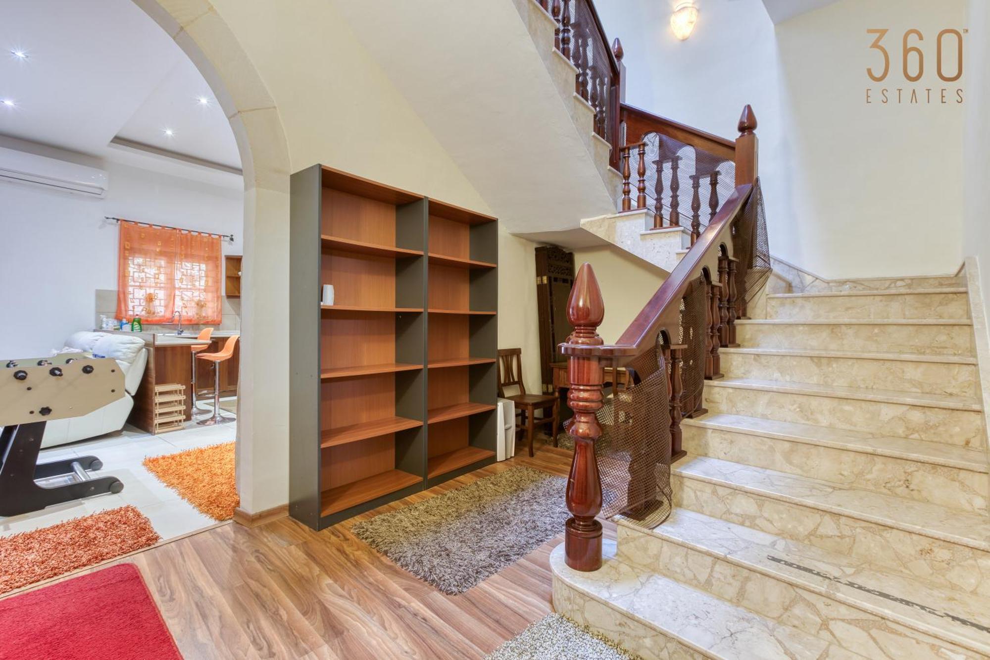 Spacious 4Br Home With Wine Cellar In Zebbug By 360 Estates Extérieur photo