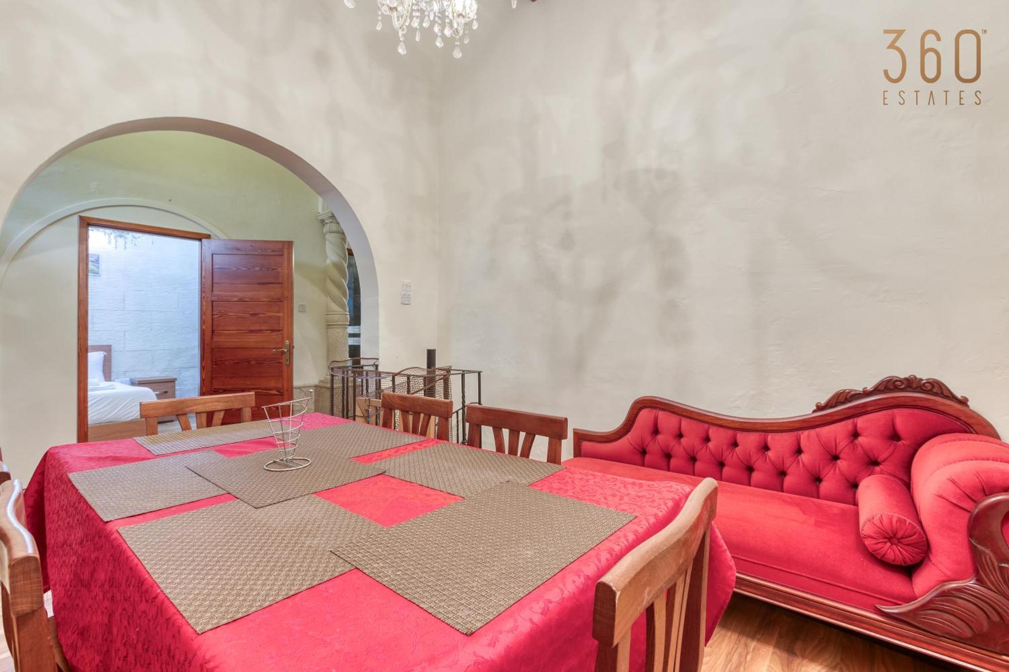 Spacious 4Br Home With Wine Cellar In Zebbug By 360 Estates Extérieur photo